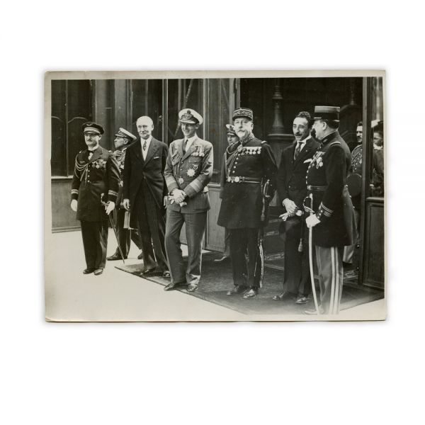 Regele Carol al II-lea, 10 fotografii de presă, cca. 1927-1938