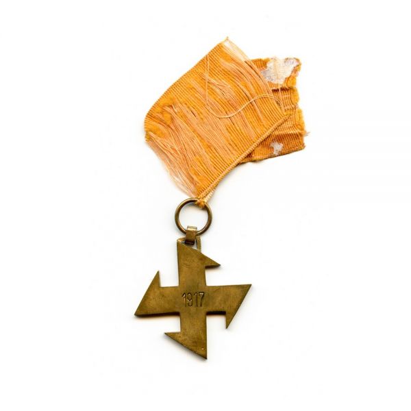 Ordinul „Crucea Regina Maria” clasa a II-a