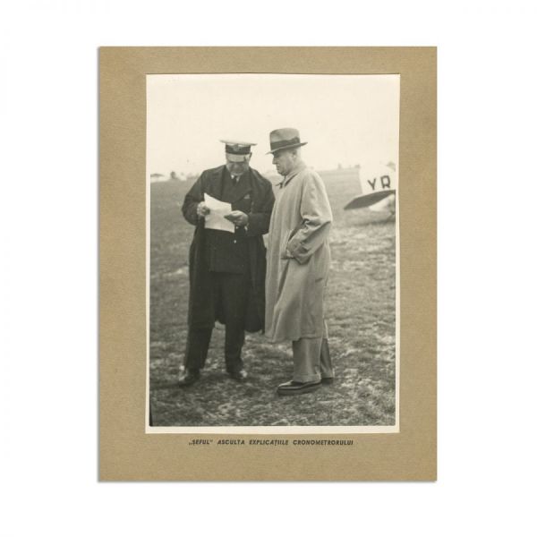 Album fotografic, Cupa Ziarului „Tempo”, 1936, cu semnăturile aviatorilor – Bâzu Cantacuzino