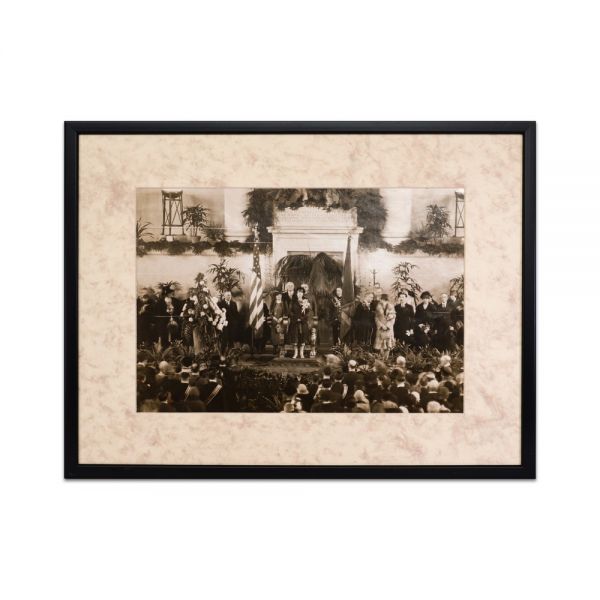 Regina Maria a României în turneul din America, fotografie de presă, 1926