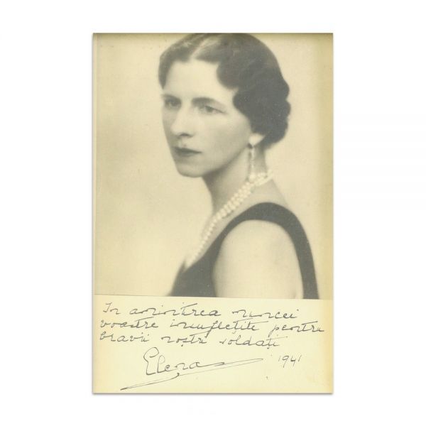 Regina-Mamă Elena, fotografie tip carte poștală cu text în facsimil