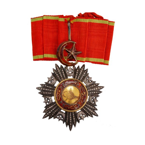 Ordinul „Medjidie” în grad de Comandor + brevet, acordate arh. Victor Stephănescu