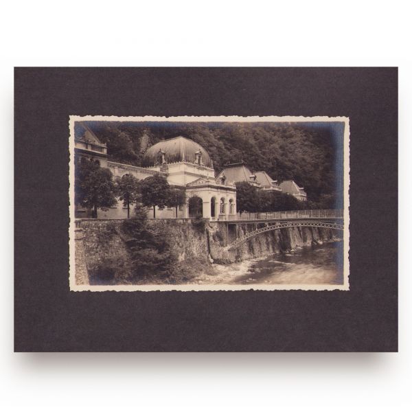 Băile Herculane, album cu 40 de fotografii, dedicat gen. dr. Nicolae Vicol, fotograf. Josef Fischer, 1936 + două corespondențe