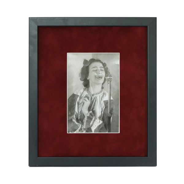Maria Tănase, fotografie, fotograf Willy Pragher, cca. 1941 + Album - București, orașul contrastelor