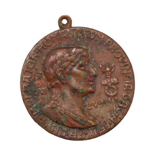 Regele Ferdinand I și împăratul Traian, medalion comemorativ din bronz