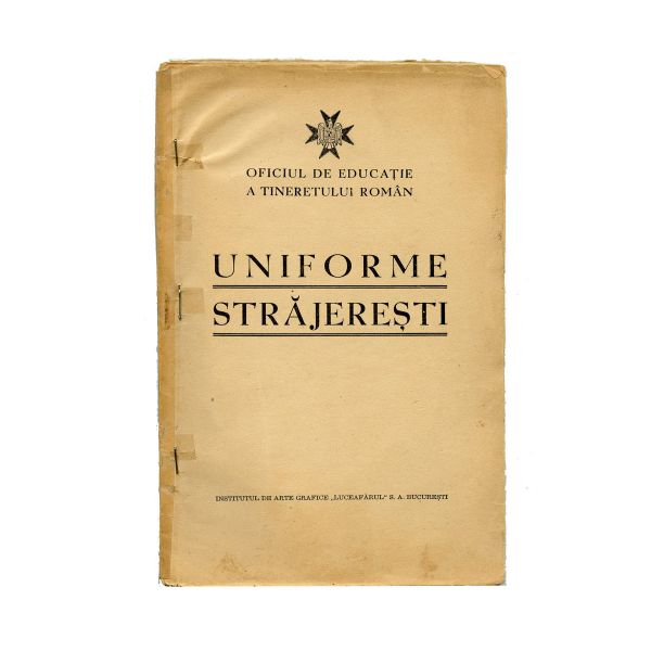 Oficiul de Educație a Tineretului Român, Uniformele străjerești