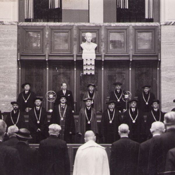 Nicolae Titulescu și loja masonică, fotografie de epocă