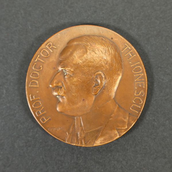Prof. doctor Th. Ionescu, medalie din bronz, gravor Fr. Storck