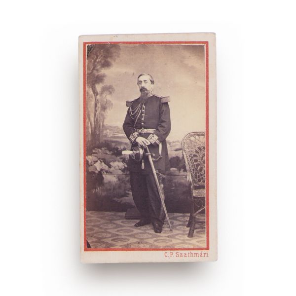 Generalul Savel Manu, fotografie tip carte-de-visite realizată de Carol Popp de Szathmari