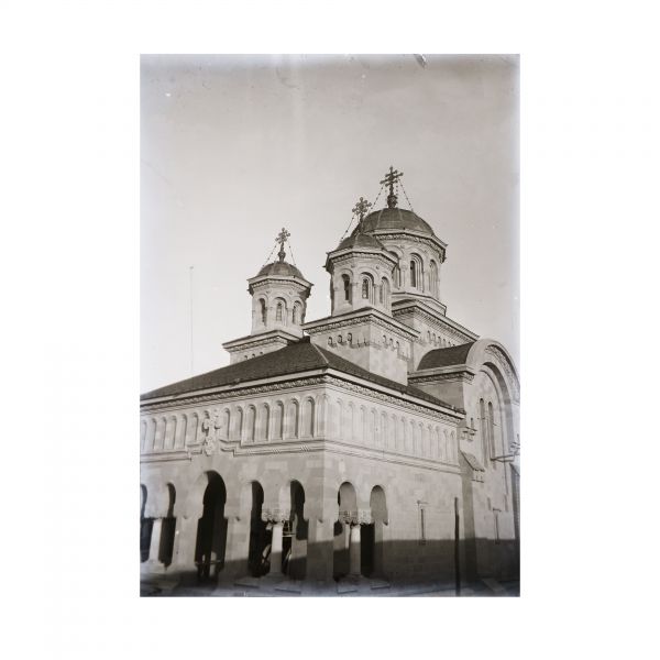 Construcția Catedralei Încoronării de la Alba Iulia, 35 de clișee realizate de arh. Victor Ștefănescu