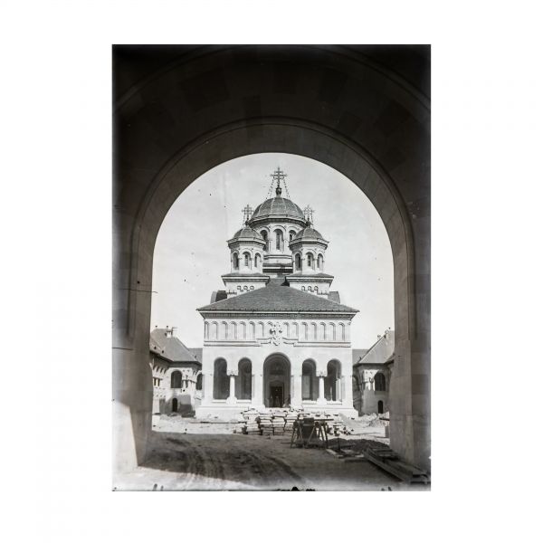 Construcția Catedralei Încoronării de la Alba Iulia, 35 de clișee realizate de arh. Victor Ștefănescu