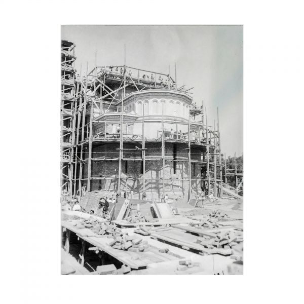 Construcția Catedralei Încoronării de la Alba Iulia, 35 de clișee realizate de arh. Victor Ștefănescu