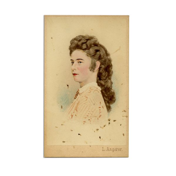 Împărăteasa Elisabeta (Sisi) a Austriei, fotografie tip carte-de-visite, atelier fotografic L. Angerer