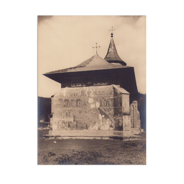 Biserica Voroneț, fotografie de epocă O.N.T., fotograf E. Fischer
