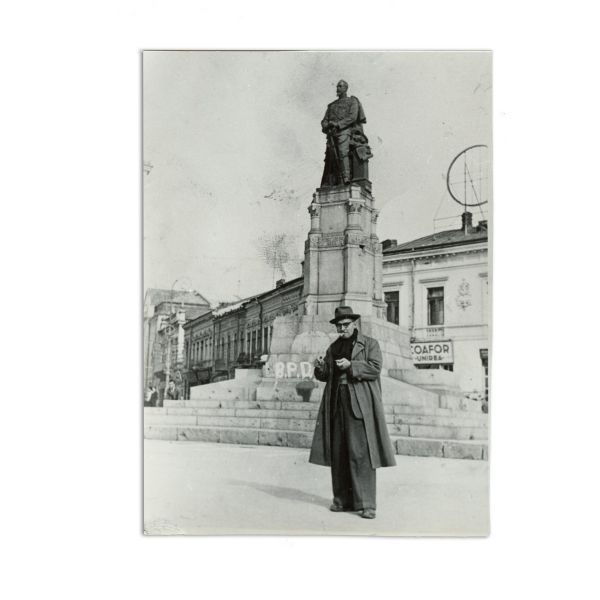 Stephan Roll (Gheorghe Dinu), album cu 100 de fotografii