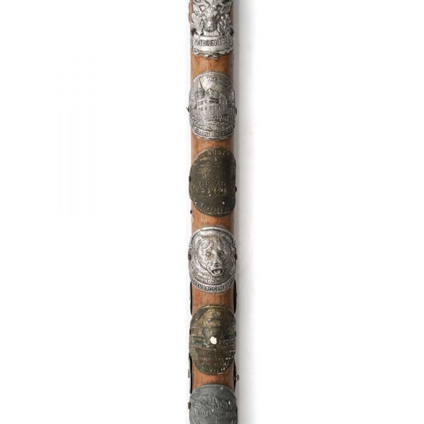 Baston de cercetaș, cu embleme și însemne simbolice, cca. 1933