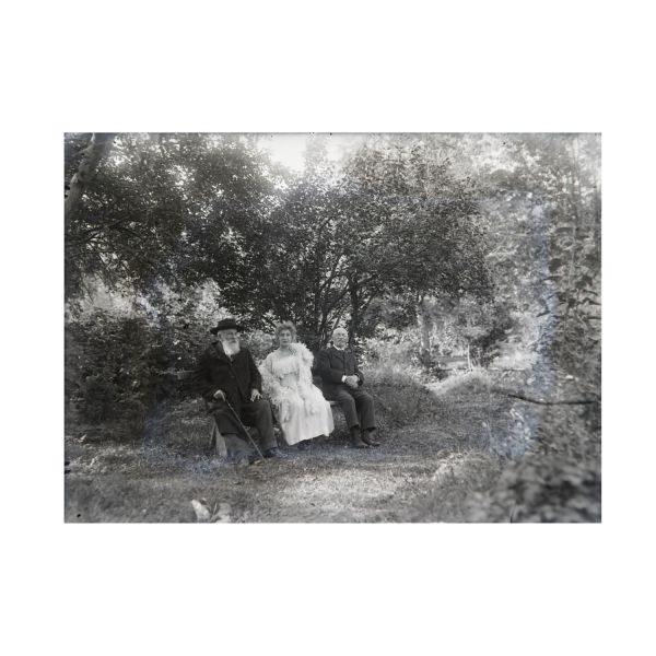 Hariclea Darclée, Gheorghe Stephănescu și dirijorul Băiculescu, 11 clișee fotografice realizate de arh. Victor Ștefănescu