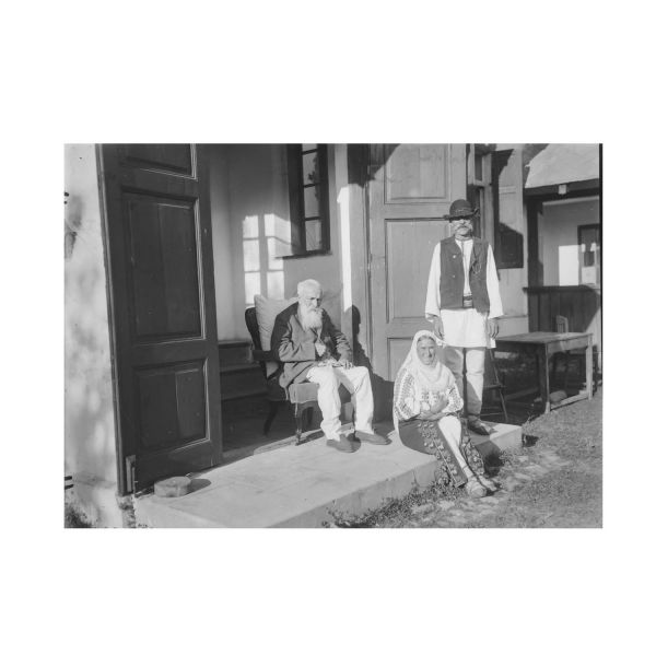 Gheorghe Stephănescu la moșia de la Arefu, 45 clișee fotografice realizate de arh. Victor Ștefănescu