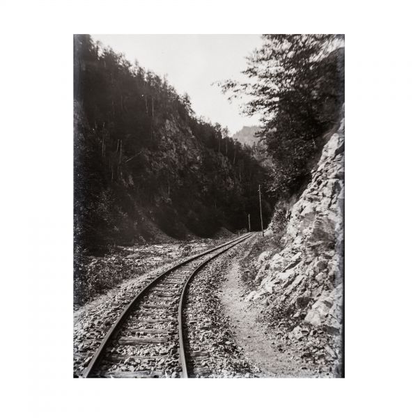Gara din Căpățâneni, 3 stereotipii și 19 clișee fotografice realizate de arh. Victor Ștefănescu