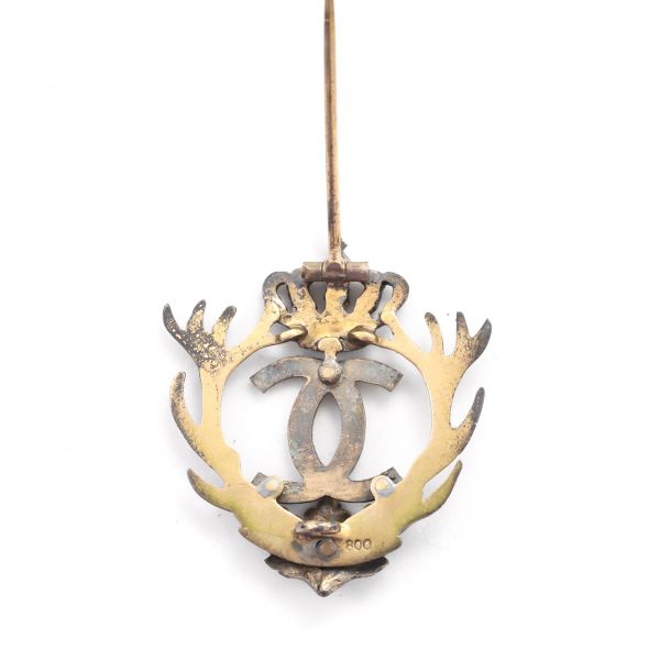 Insigna „Clubului Regal de Vânătoare”, model regele Carol al II-lea, în cutie originală