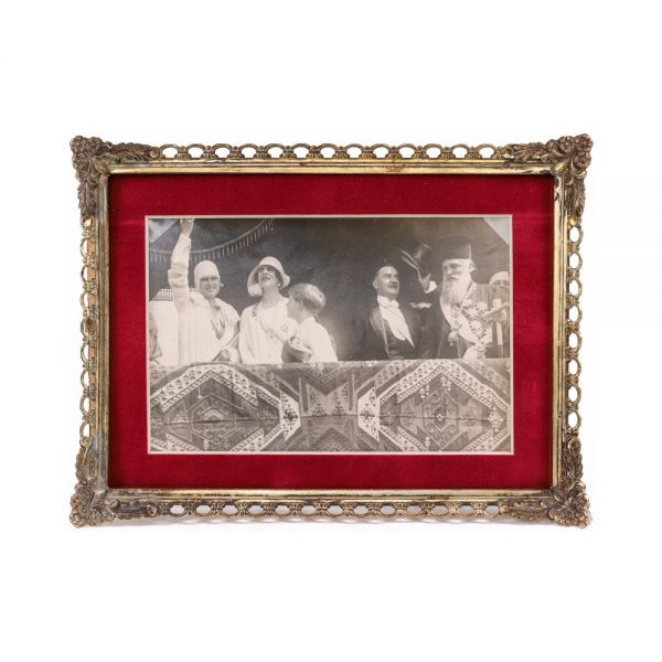 Regele Mihai I alături de Iuliu Maniu la Alba Iulia cu ocazia zile de 10 Mai 1928, fotografie de epocă