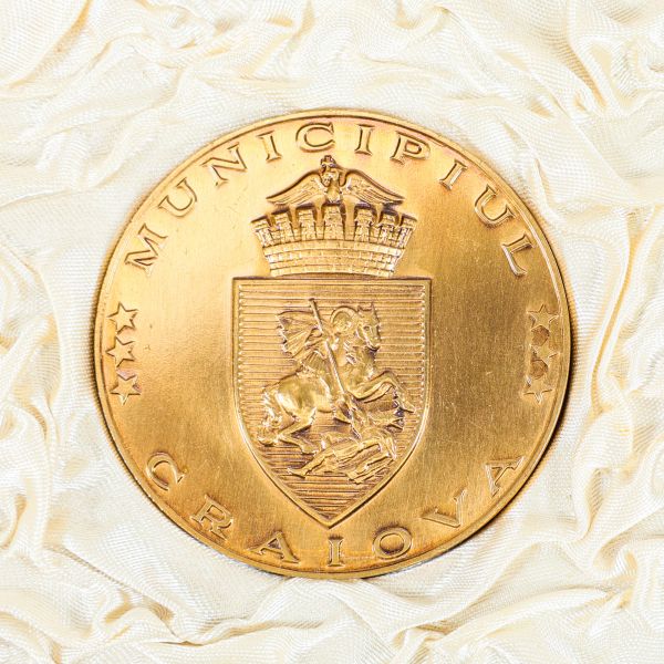 Nicolae P. Romanescu, medalie comemorativă din bronz patinat