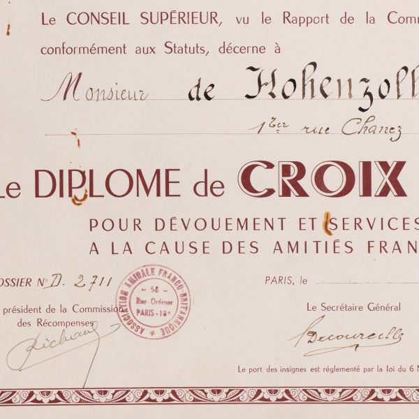Principele Carol al II-lea, Diploma Crucii de Onoare oferită de Asociația Amicală Franco-Britanică