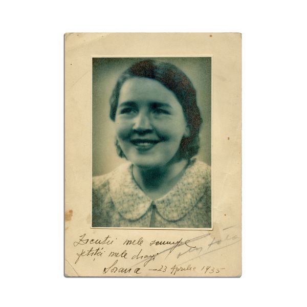 Sorana Țopa, fotografie de epocă, 1935, cu dedicație olografă