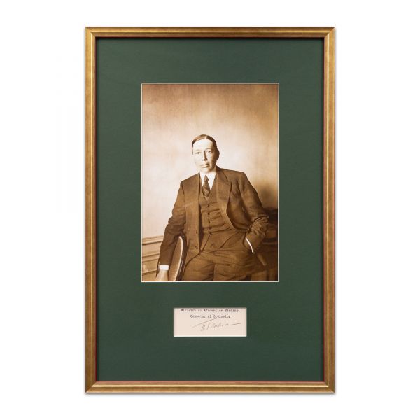 Nicolae Titulescu, Ministru al Afacerilor Străine, fotografie de mari dimensiuni + bilet cu semnătură, cca. 1935 