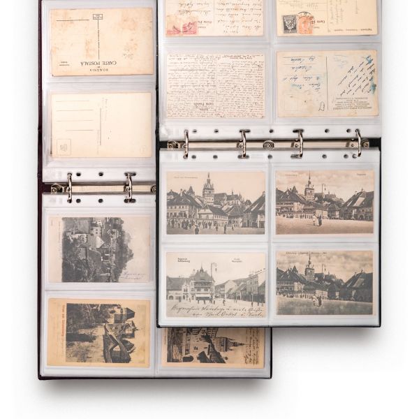 Colecție de 291 de fotografii tip carte poștală cu cetatea medievală Sighișoara