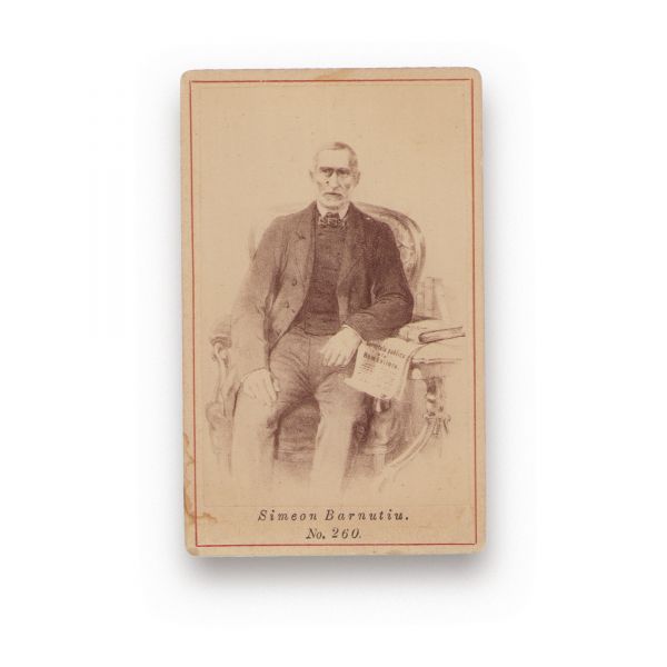 Simion Bărnuțiu și Eudoxiu Hurmuzachi, două fotografii format carte-de-vizite, atelier Frații Șaraga