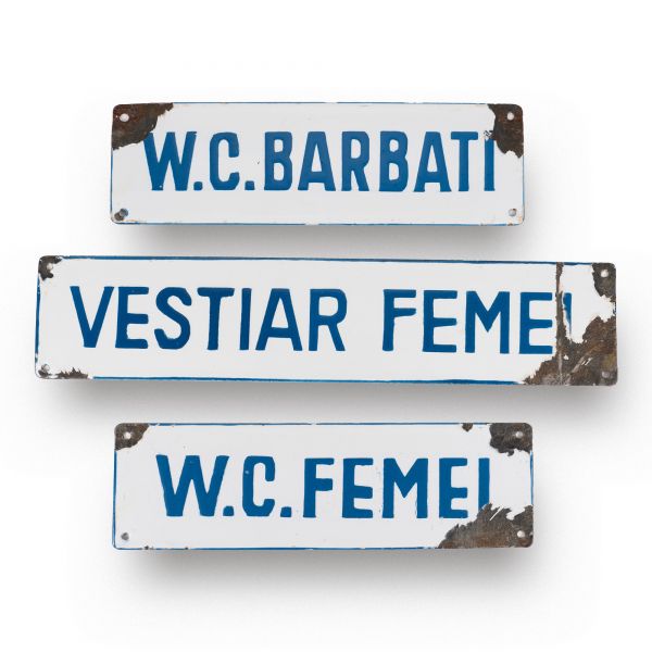 Trei pancarte metalice pentru spații sanitare 