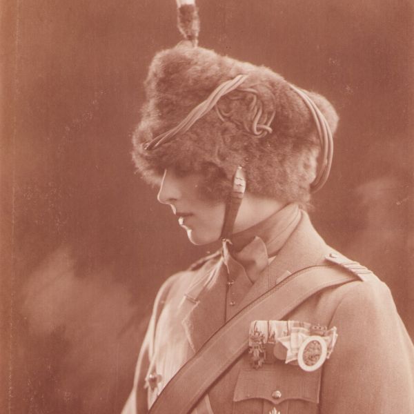 Principesa moștenitoare Elena, două fotografii de epocă, 1923