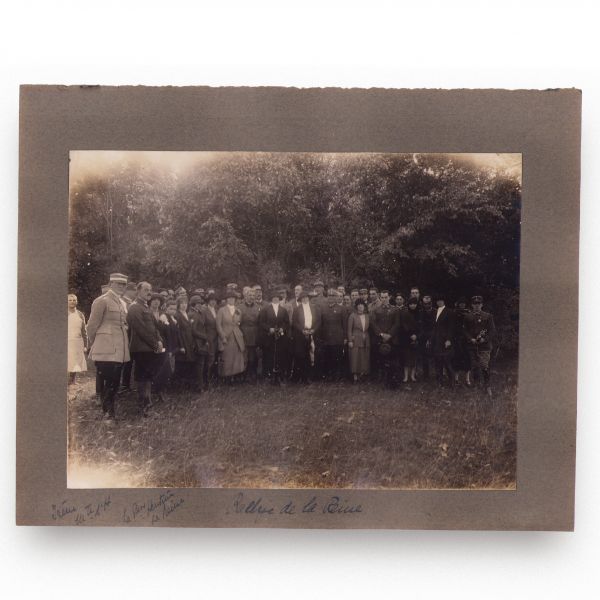 Regina Maria, principesa Elena și ofițerii Regimentului 4 Roșiori la vânătoare, 11 fotografii, 1924