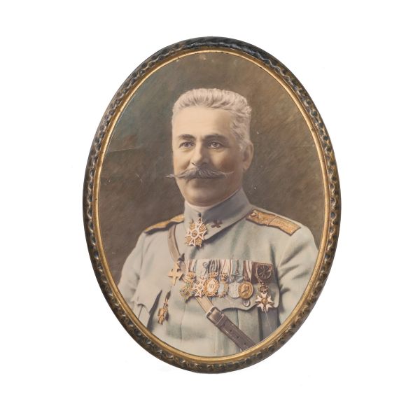 General al Armatei Române, ulei pe carton