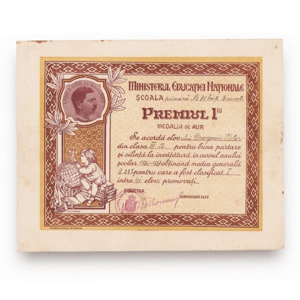 Două diplome cu reproducerea fotografică a regelui Carol al II-lea și a principelui Mihai, 1931-1938