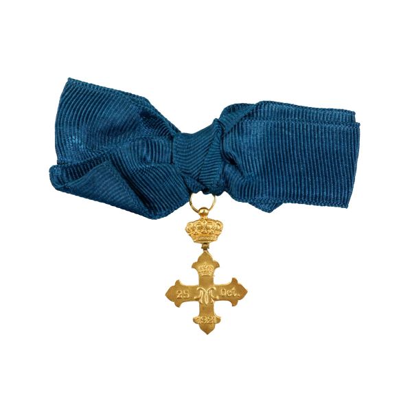 Mărturie din aur de 22 carate, primită de Corpul Vânătorilor de Munte în calitate de nași la botezul Principelui Mihai, 1922 - Piesă foarte rară