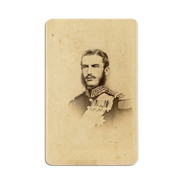 Cuplul princiar Carol și Elisabeta, două fotografii tip carte-de-visite