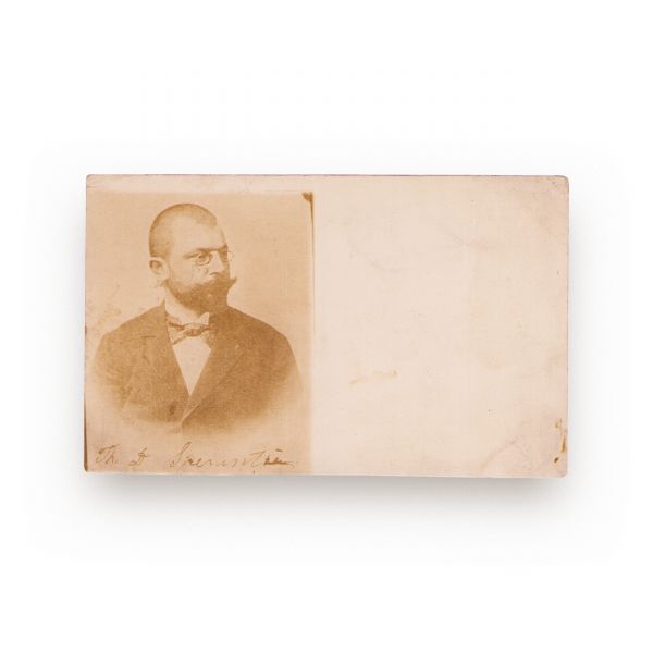Carte poștală ilustrată, tip carte de vizită, cu reproducerea fotografică a lui Theodor D. Speranția - piesă de colecție