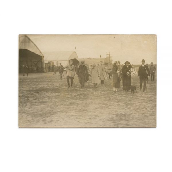 Regele Ferdinand și Regina Maria la un miting aviatic, 10 fotografii