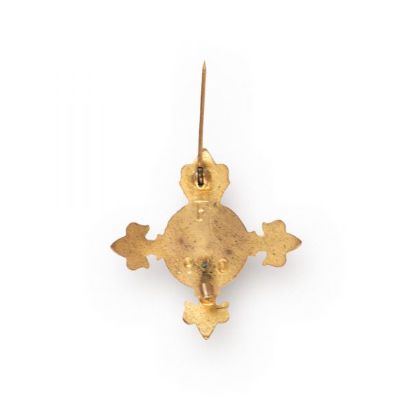 Insigna „Asociația Cercetașilor Români”, model 1936, pentru fete + cutia de epocă