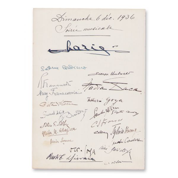 Serate muzicale, patru file cu semnăturile reginei Maria și ale participanților, 1932-1936