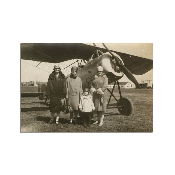 Flotila 2 Vânătoare, 17 fotografii 