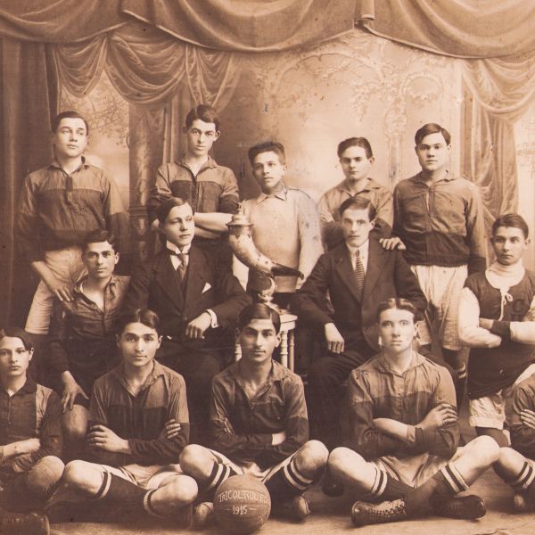 Echipa de fotbal „Tricolorul”, fotografie de epocă, 1915