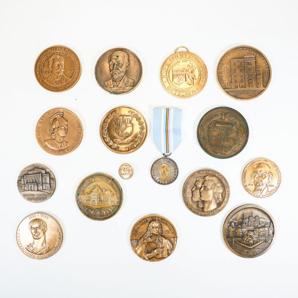 Colecție de 15 medalii comemorative