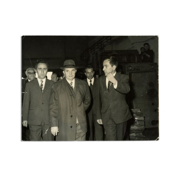 Vizita de lucru a lui Nicolae Ceaușescu, album fotografic + 49 de fotografii - vizita lui Nicolae Ceaușescu la Moscova