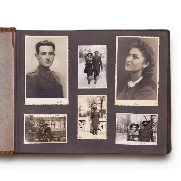 Albumul unui ofițer român de artilerie, 206 fotografii de epocă