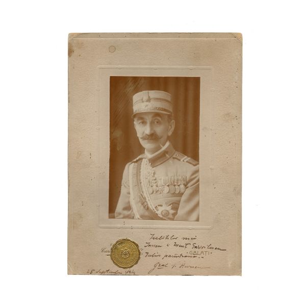 General Ioan Herescu, fotografie de epocă, cu dedicație olografă