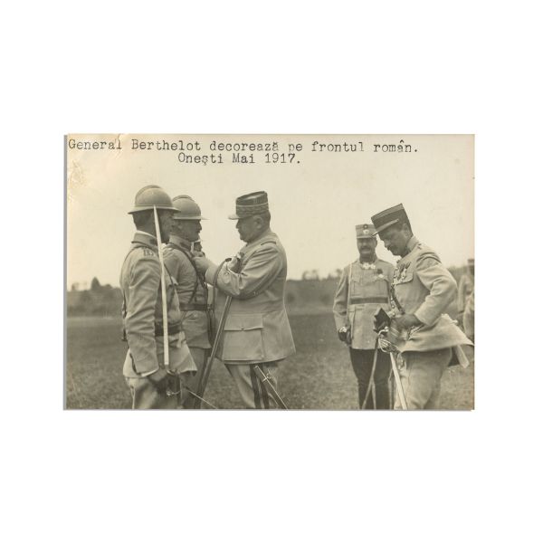 Generalul Berthelot, două fotografii de epocă, Onești, 1917