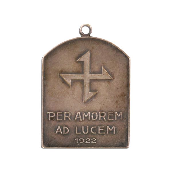 Plachetă „Per Amorem ad lucem” 1922, gravor W. Pensky 